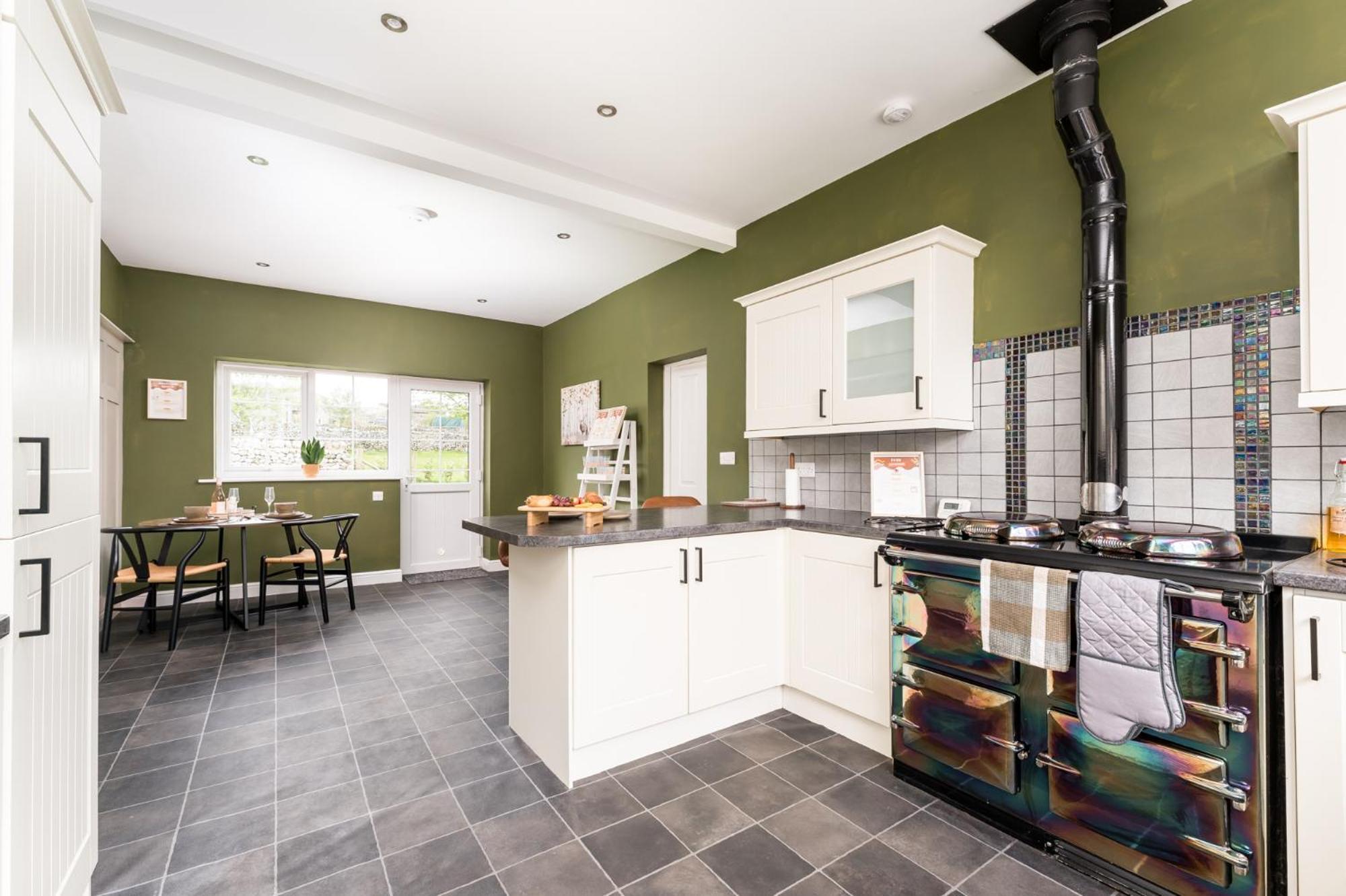Central Malham Wellbeing Escape Hot Tub & Studio 외부 사진