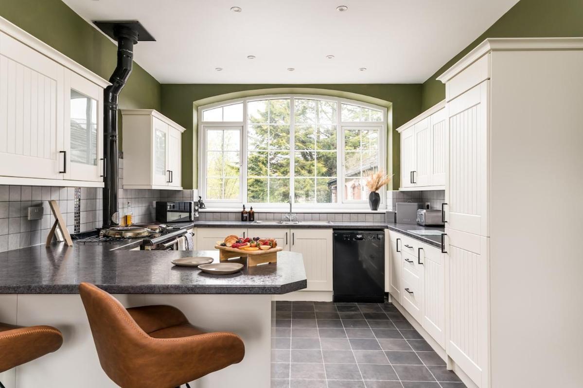 Central Malham Wellbeing Escape Hot Tub & Studio 외부 사진